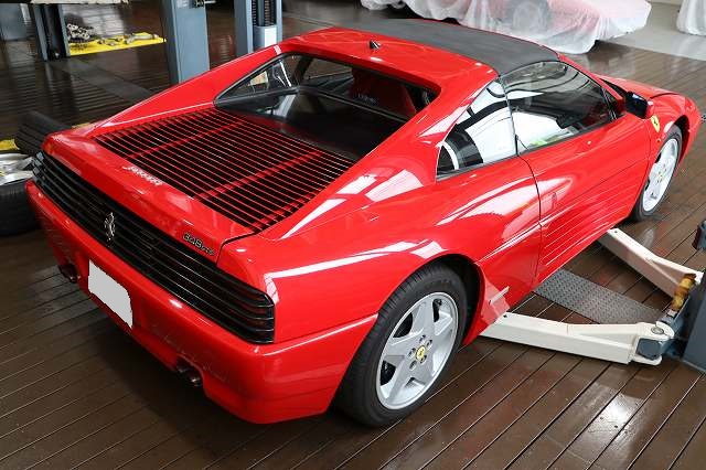フェラーリ　F355 牽引フック　ヒルエンジニアリング製